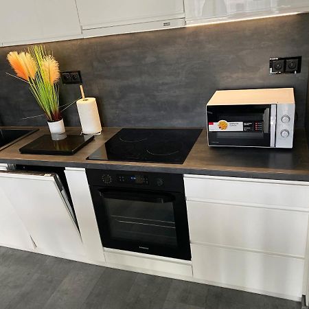 Ferienwohnung Apartament Sloneczny Jelenia Góra Exterior foto