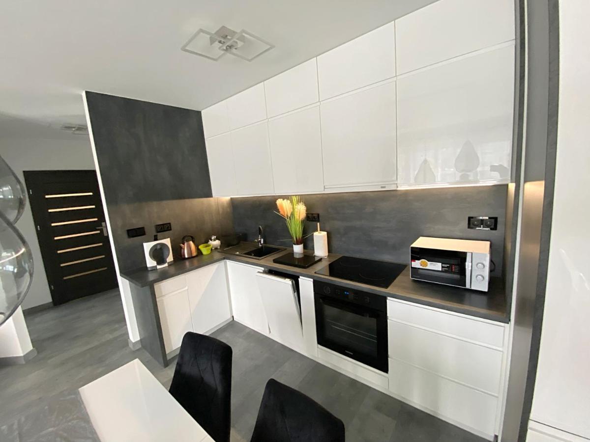 Ferienwohnung Apartament Sloneczny Jelenia Góra Exterior foto