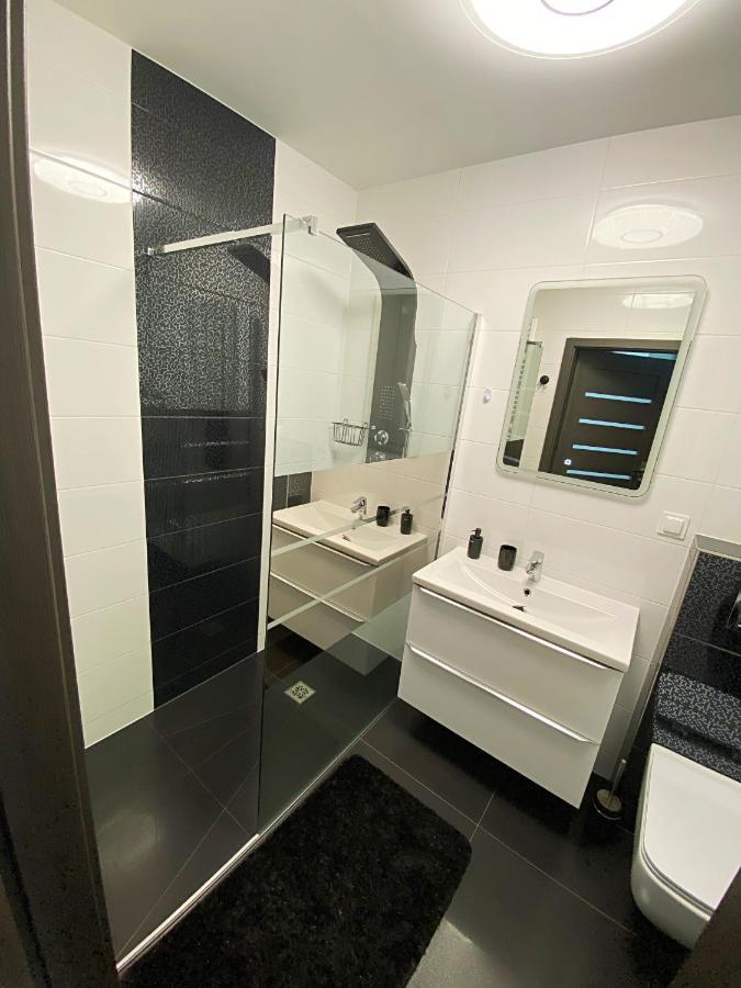 Ferienwohnung Apartament Sloneczny Jelenia Góra Exterior foto